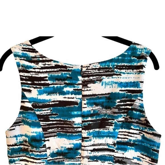 KENSIE, FIT & FLARE, SLEEVELESS DRESS. SIMPLE & FLATTERING STYLE. SIZE L - Picture 4 of 7